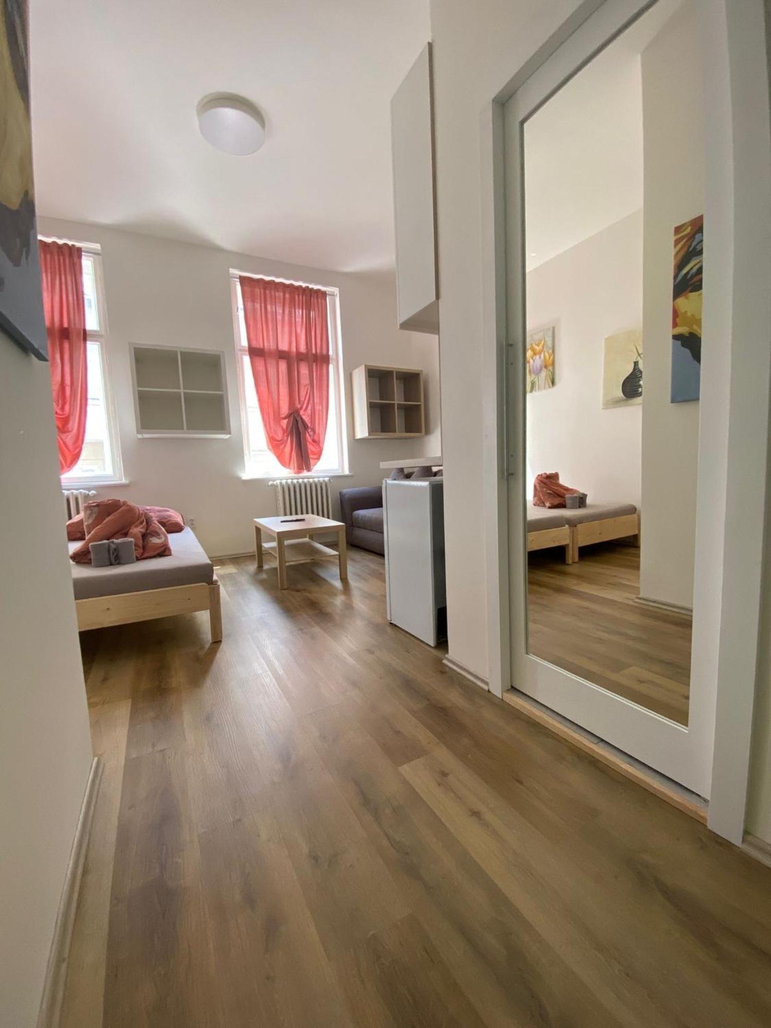 Garsoniera Ostrava City Centr, Na Hradbach 118 Exterior photo